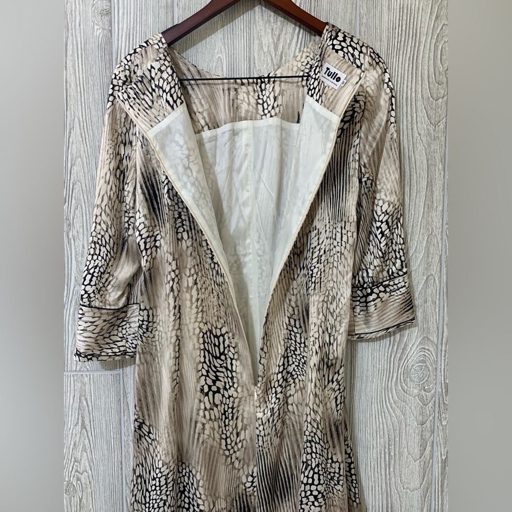 Tullo Silk Animal Print Straight Loose Fit Long S… - image 5